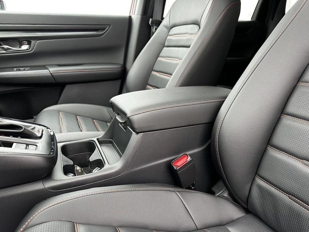 new 2026 Honda CR-V Hybrid car, priced at $40,630