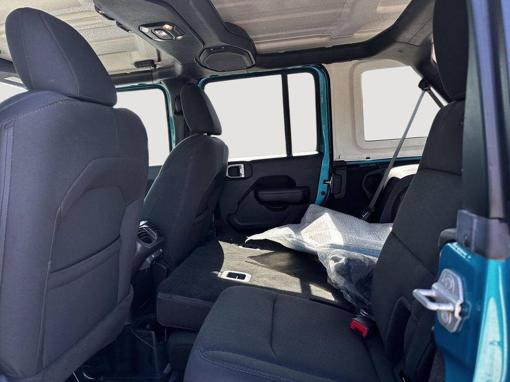 used 2019 Jeep Wrangler Unlimited car, priced at $27,500