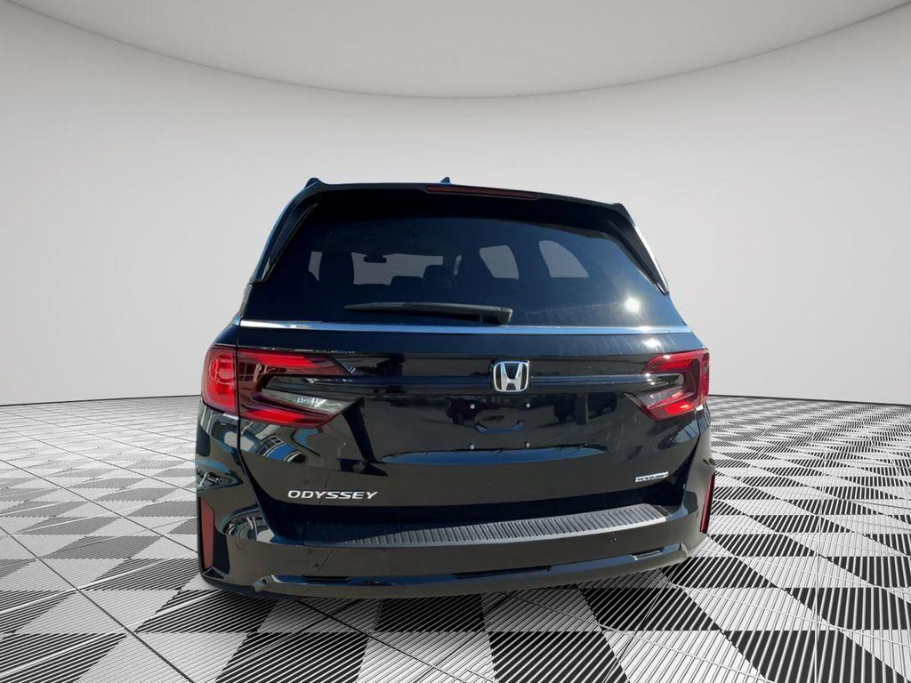 new 2026 Honda Odyssey car, priced at $47,585