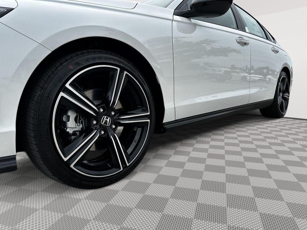 new 2026 Honda Accord Hybrid car, priced at $34,155