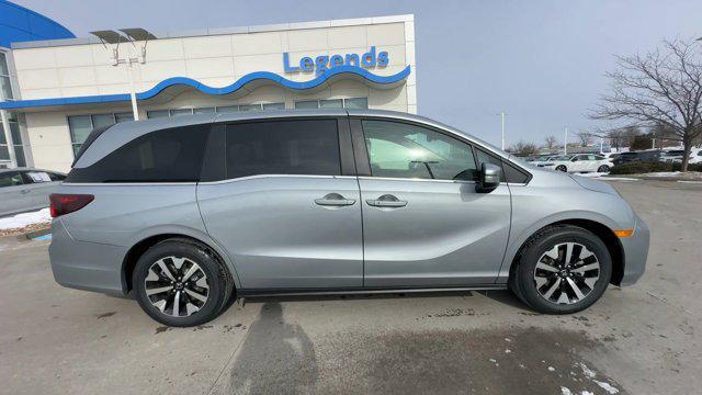 new 2026 Honda Odyssey car, priced at $44,290