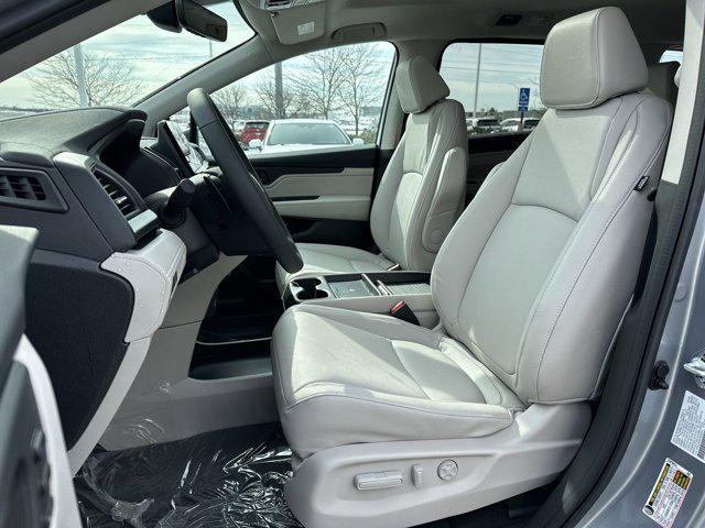 new 2026 Honda Odyssey car, priced at $44,290