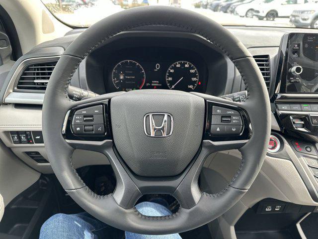 new 2026 Honda Odyssey car, priced at $44,290