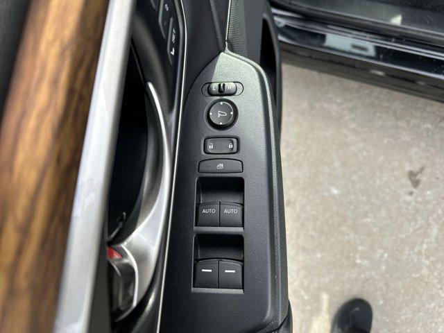 used 2018 Honda CR-V car, priced at $20,000