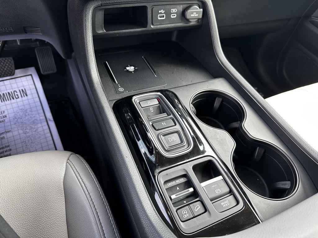 used 2024 Honda Pilot car, priced at $38,000