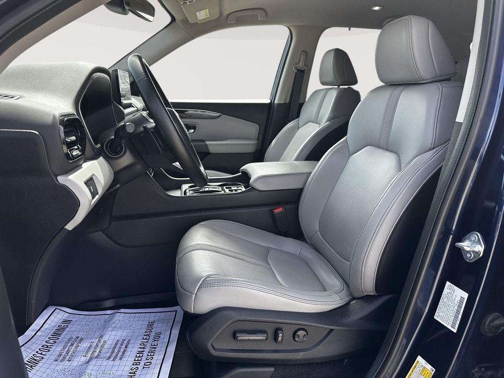 used 2024 Honda Pilot car, priced at $38,000