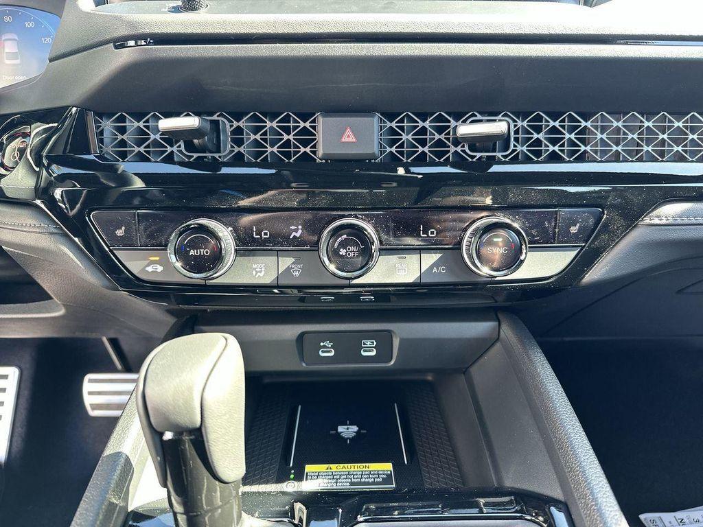 new 2025 Honda Accord Hybrid car, priced at $33,305