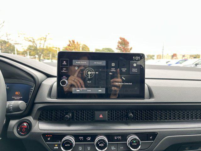 new 2026 Honda CR-V Hybrid car, priced at $40,175