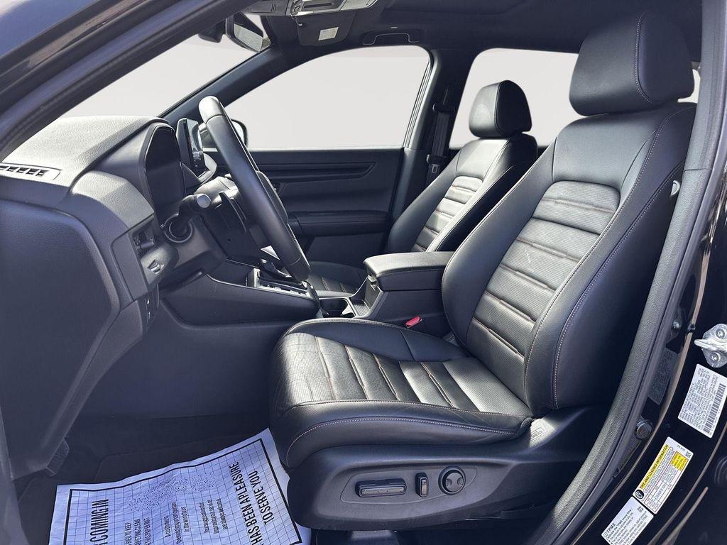 used 2025 Honda CR-V Hybrid car, priced at $38,000