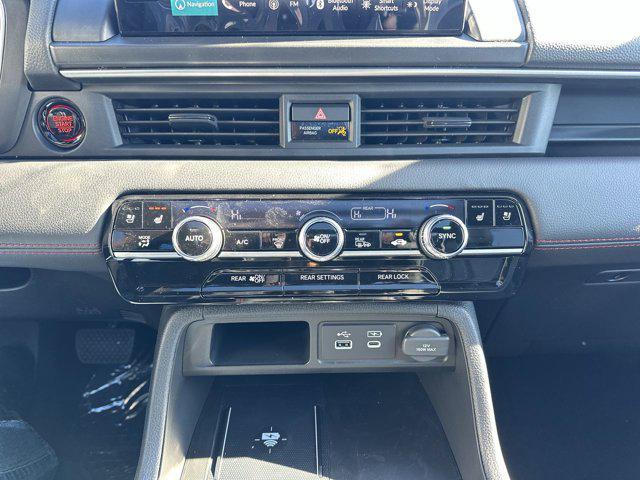 new 2025 Honda Pilot car, priced at $55,030