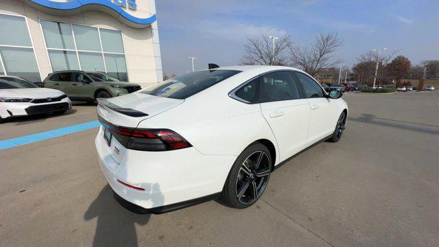 new 2025 Honda Accord Hybrid car, priced at $33,555