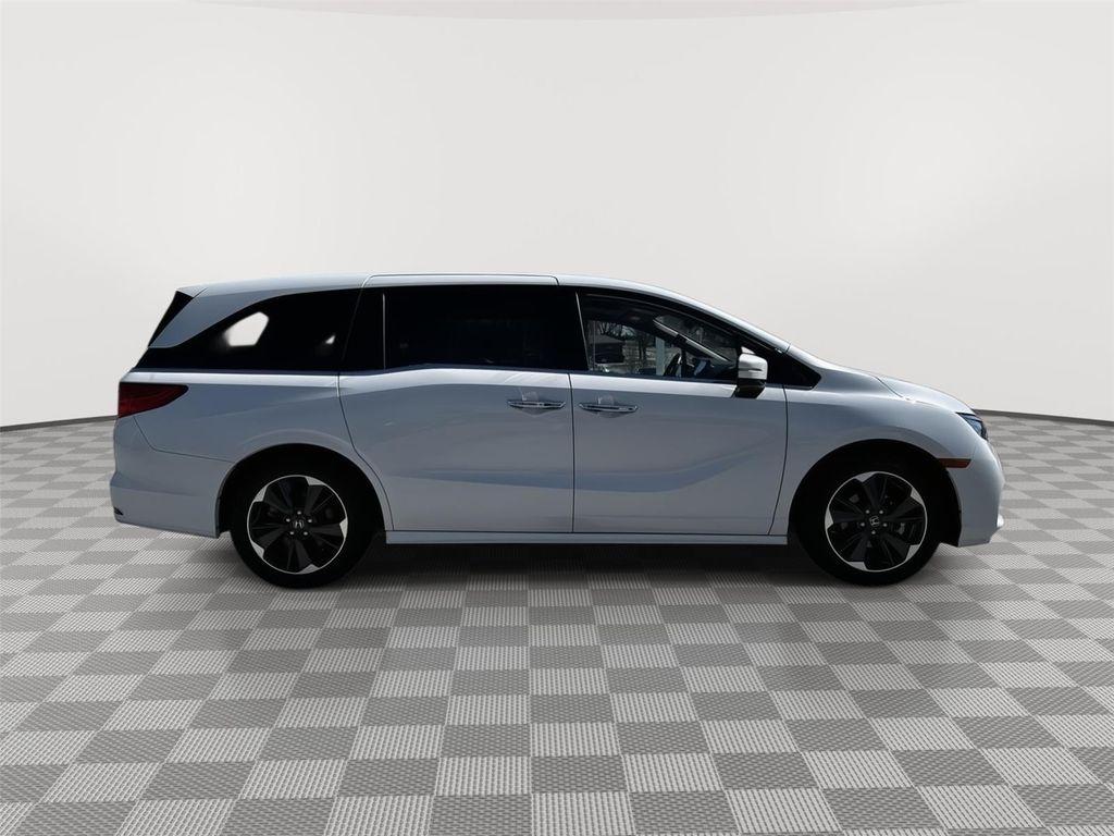 used 2024 Honda Odyssey car, priced at $43,500