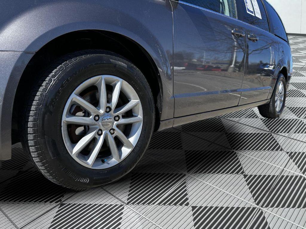 used 2020 Dodge Grand Caravan car, priced at $13,000