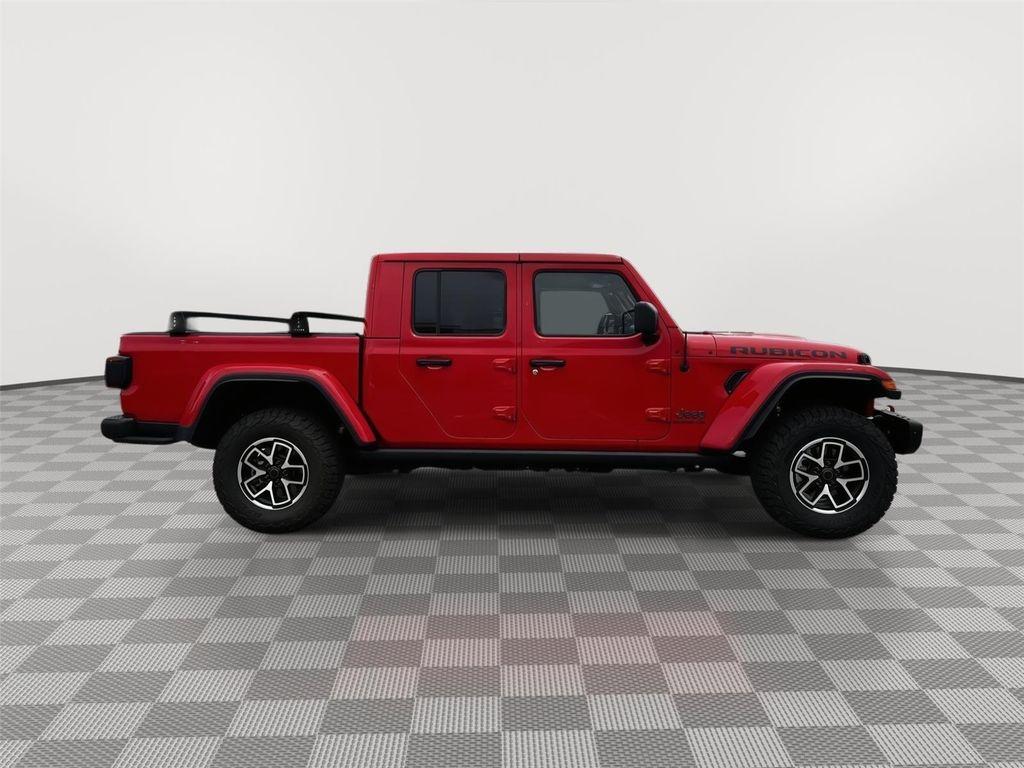 used 2022 Jeep Gladiator car, priced at $40,000