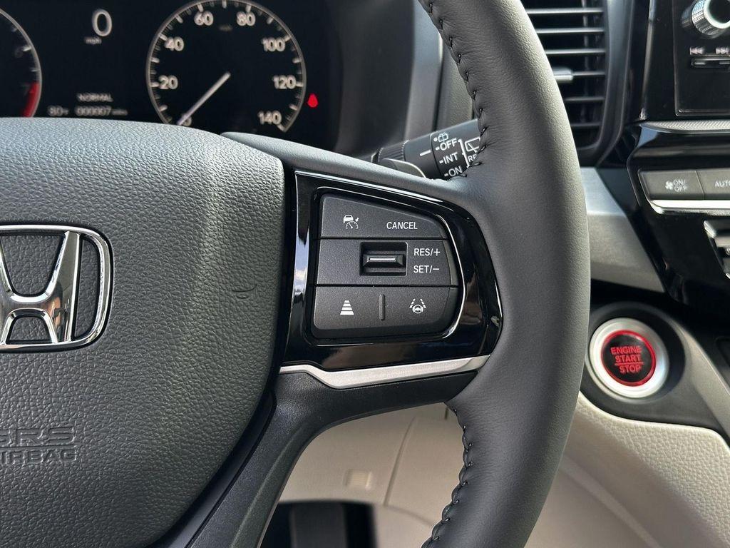 new 2026 Honda Odyssey car, priced at $41,290