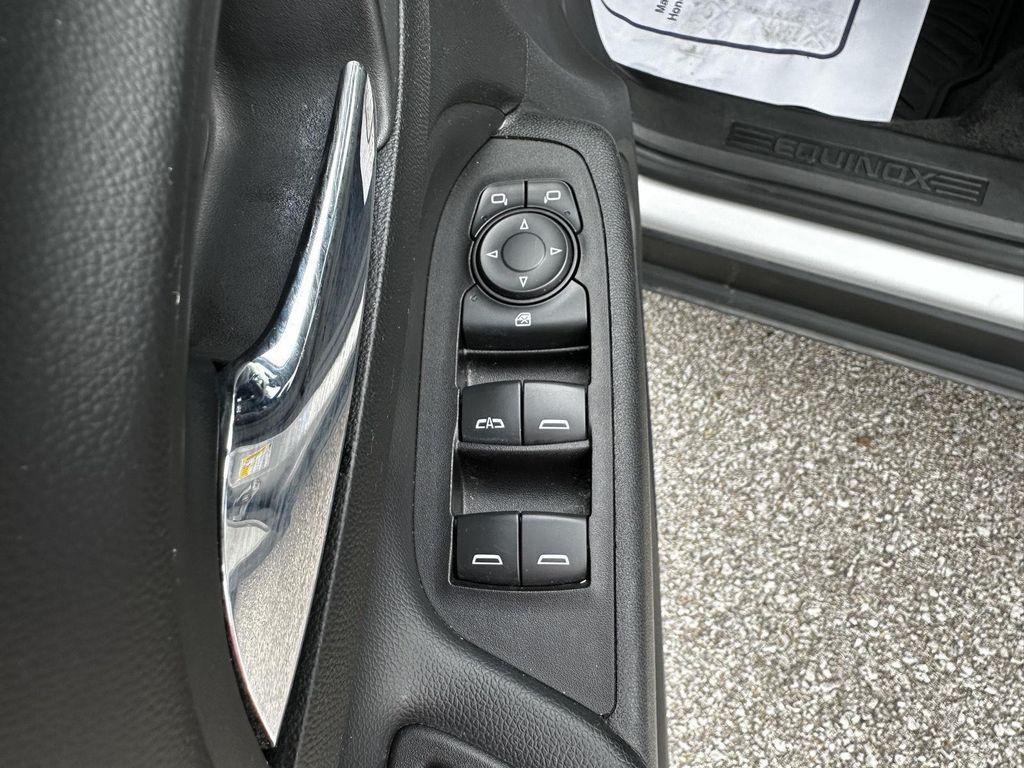 used 2020 Chevrolet Equinox car, priced at $16,000