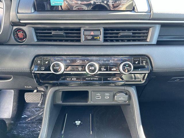 new 2025 Honda Pilot car, priced at $54,575