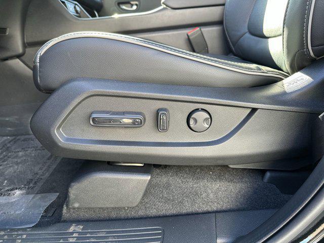 new 2025 Honda Pilot car, priced at $54,575