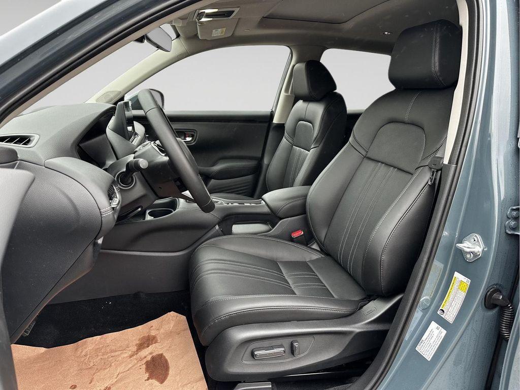 new 2026 Honda HR-V car, priced at $32,755