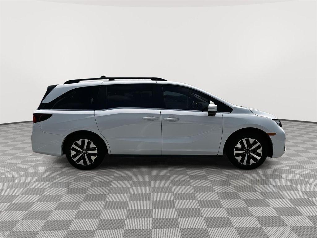 used 2026 Honda Odyssey car, priced at $43,000