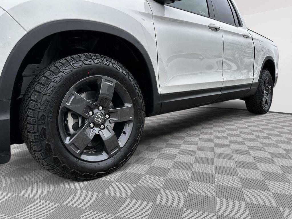 new 2026 Honda Ridgeline car, priced at $47,945