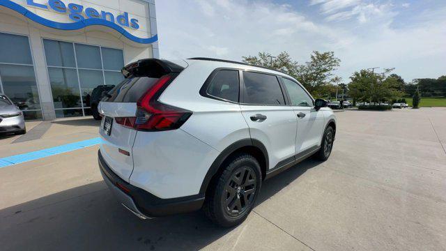 new 2026 Honda CR-V Hybrid car, priced at $38,900