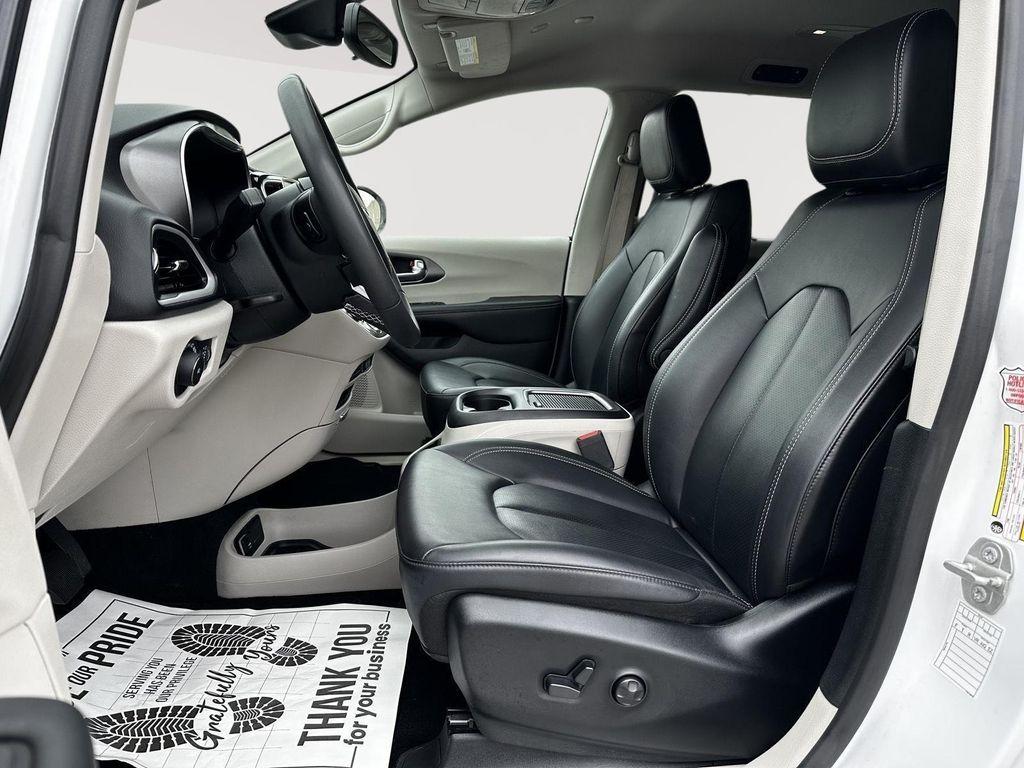 used 2024 Chrysler Pacifica car, priced at $24,500