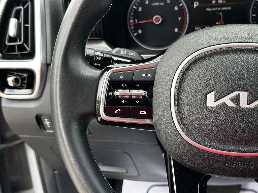 used 2022 Kia Sorento car, priced at $27,250