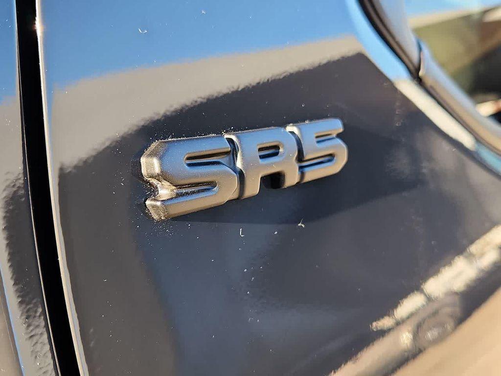 used 2021 GMC Sierra 1500 car, priced at $35,019