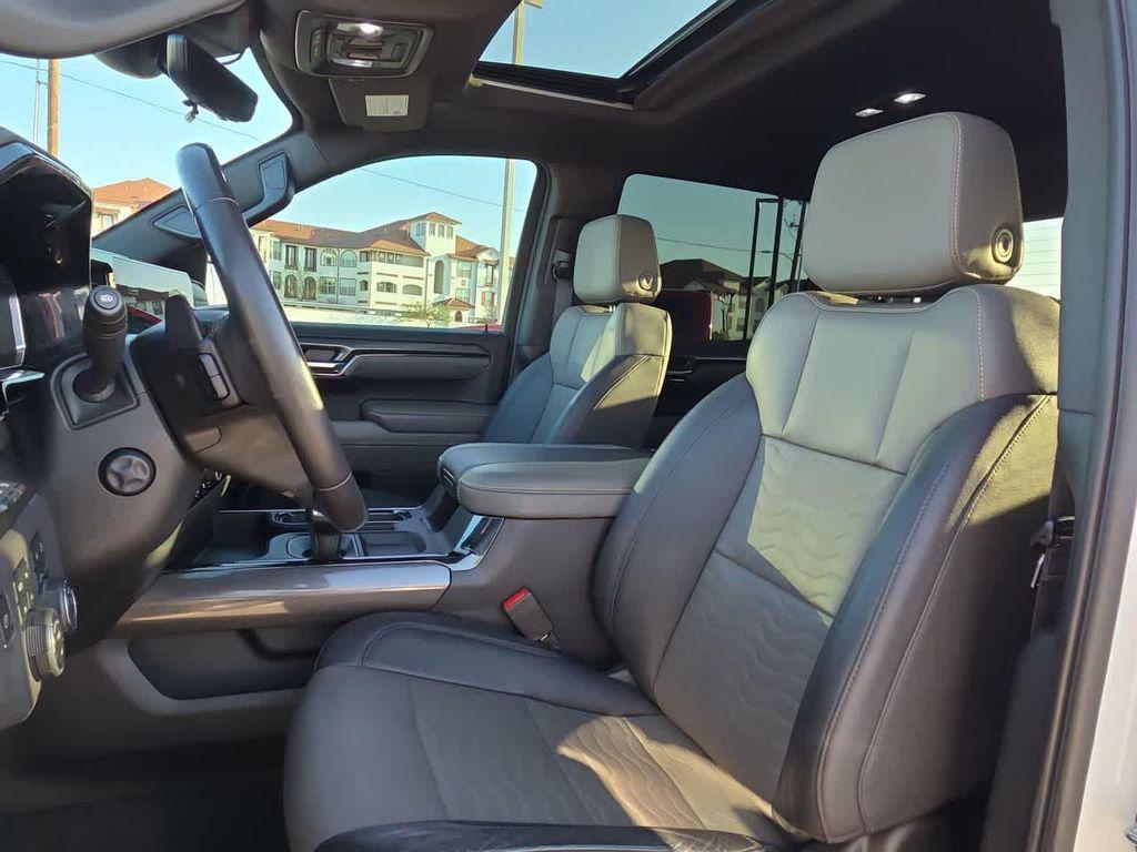 used 2023 Chevrolet Silverado 1500 car, priced at $49,986