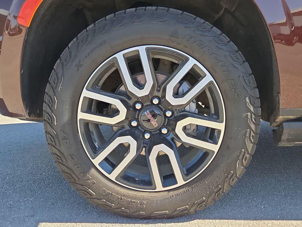 used 2023 GMC Yukon car, priced at $59,986