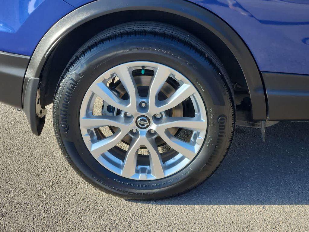 used 2022 Nissan Rogue Sport car, priced at $19,986