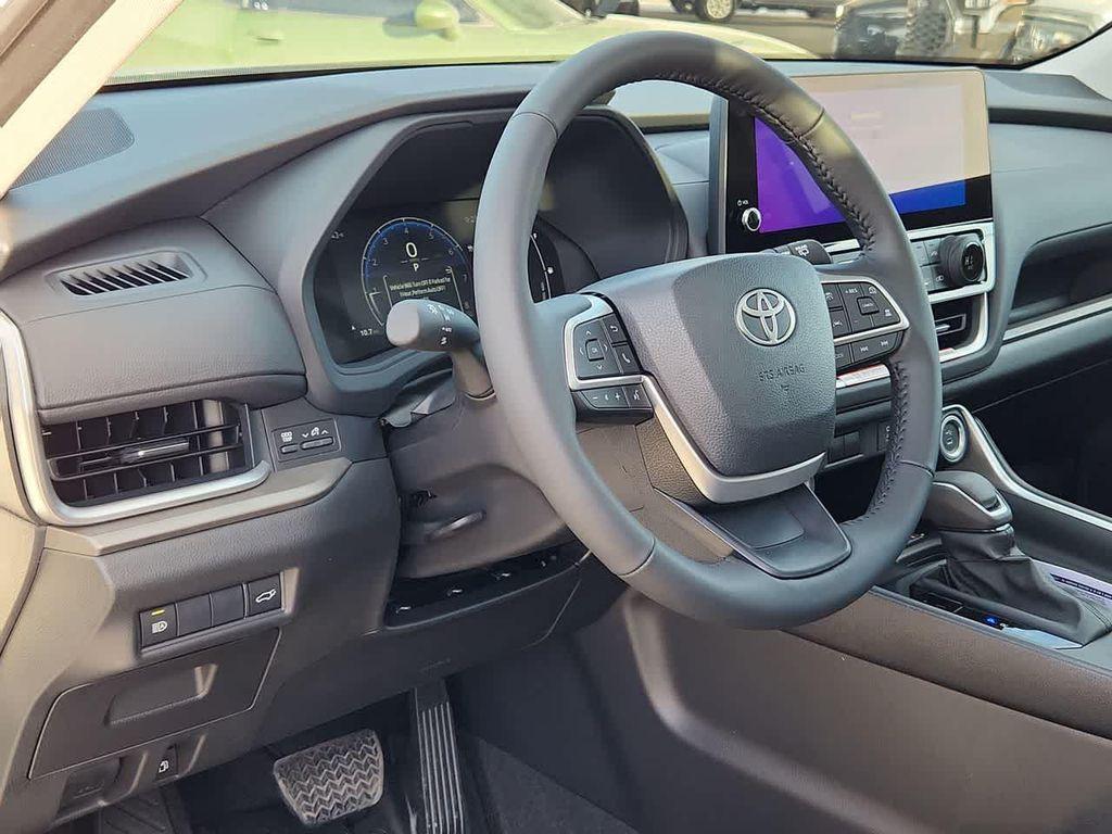 new 2026 Toyota Grand Highlander car, priced at $52,072