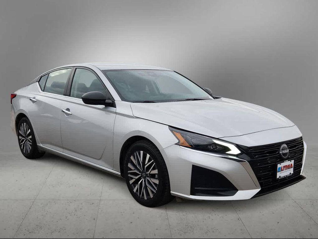 used 2024 Nissan Altima car, priced at $19,986
