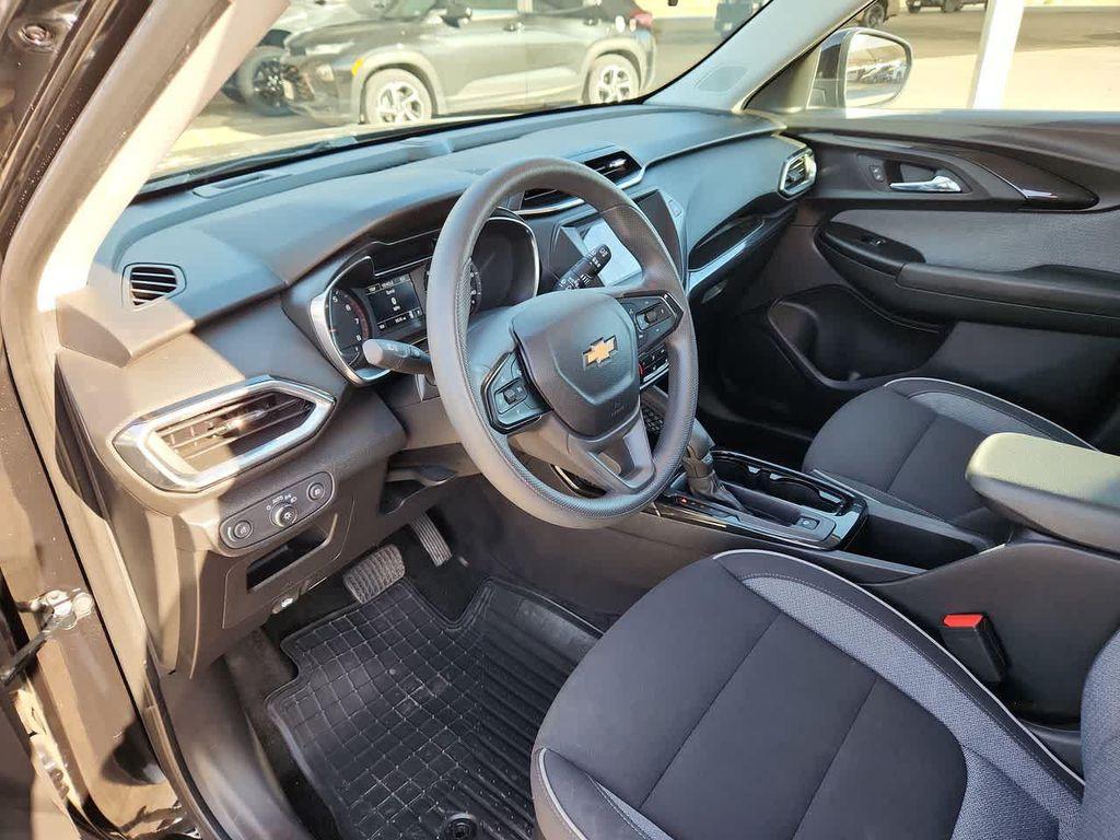 used 2023 Chevrolet TrailBlazer car, priced at $21,986