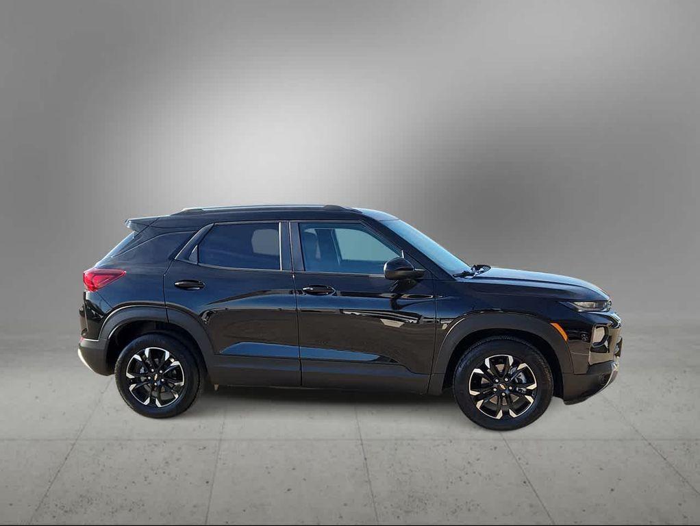 used 2023 Chevrolet TrailBlazer car, priced at $21,986