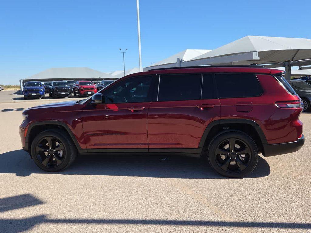 used 2022 Jeep Grand Cherokee L car, priced at $27,986
