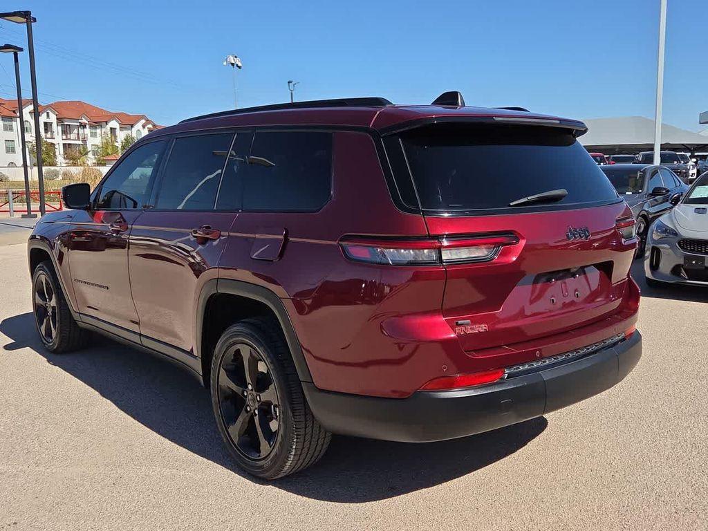 used 2022 Jeep Grand Cherokee L car, priced at $27,986
