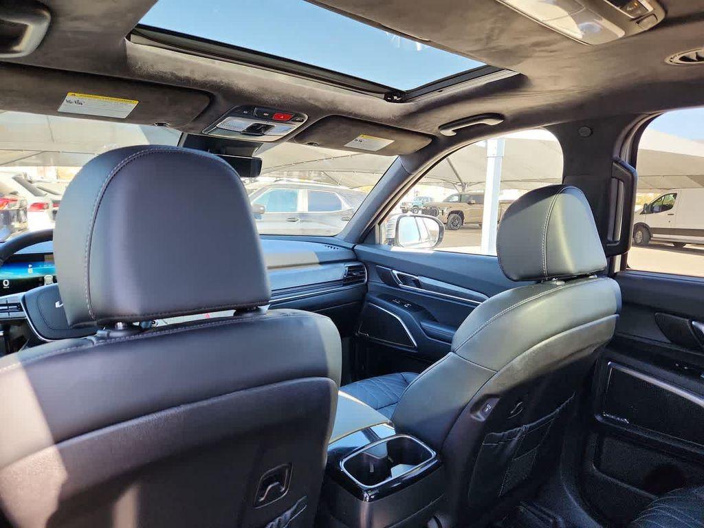used 2024 Kia Telluride car, priced at $43,986