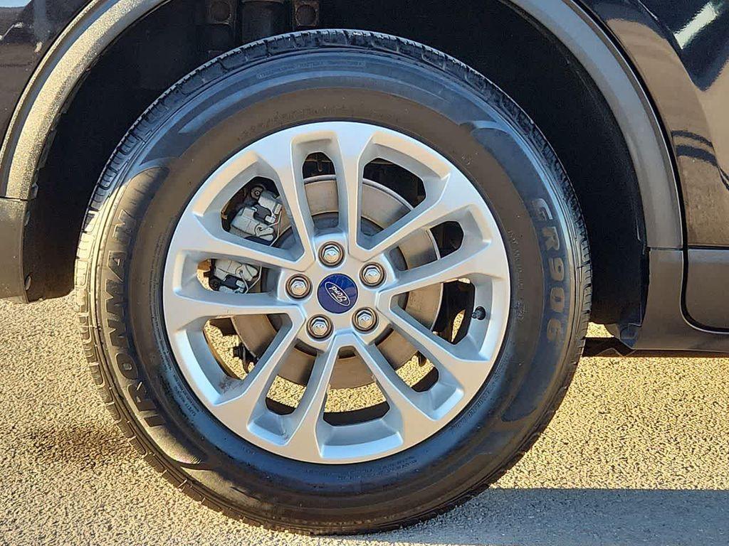 used 2022 Ford Escape car, priced at $17,986