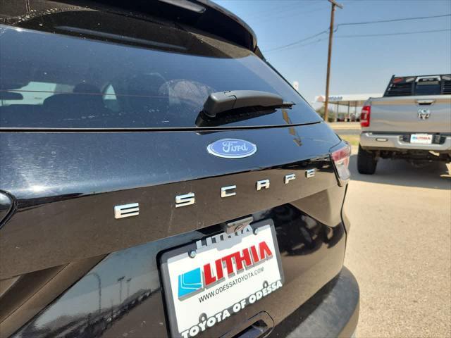 used 2022 Ford Escape car, priced at $17,986