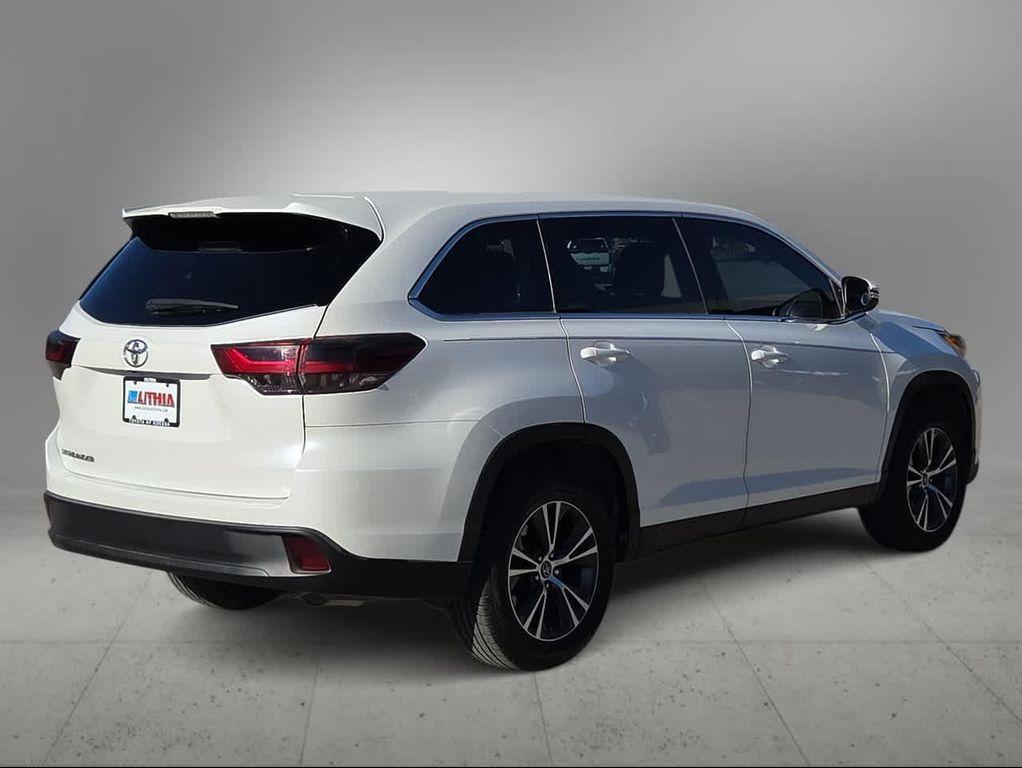 used 2019 Toyota Highlander car, priced at $21,986