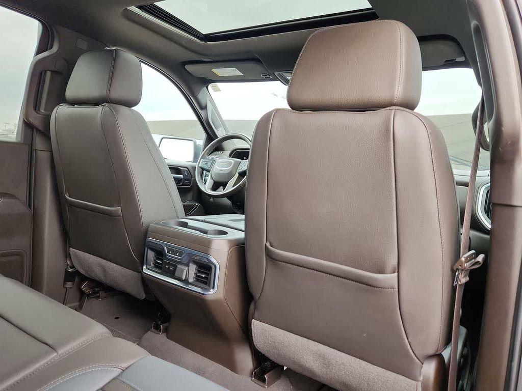 used 2021 GMC Sierra 1500 car, priced at $37,986