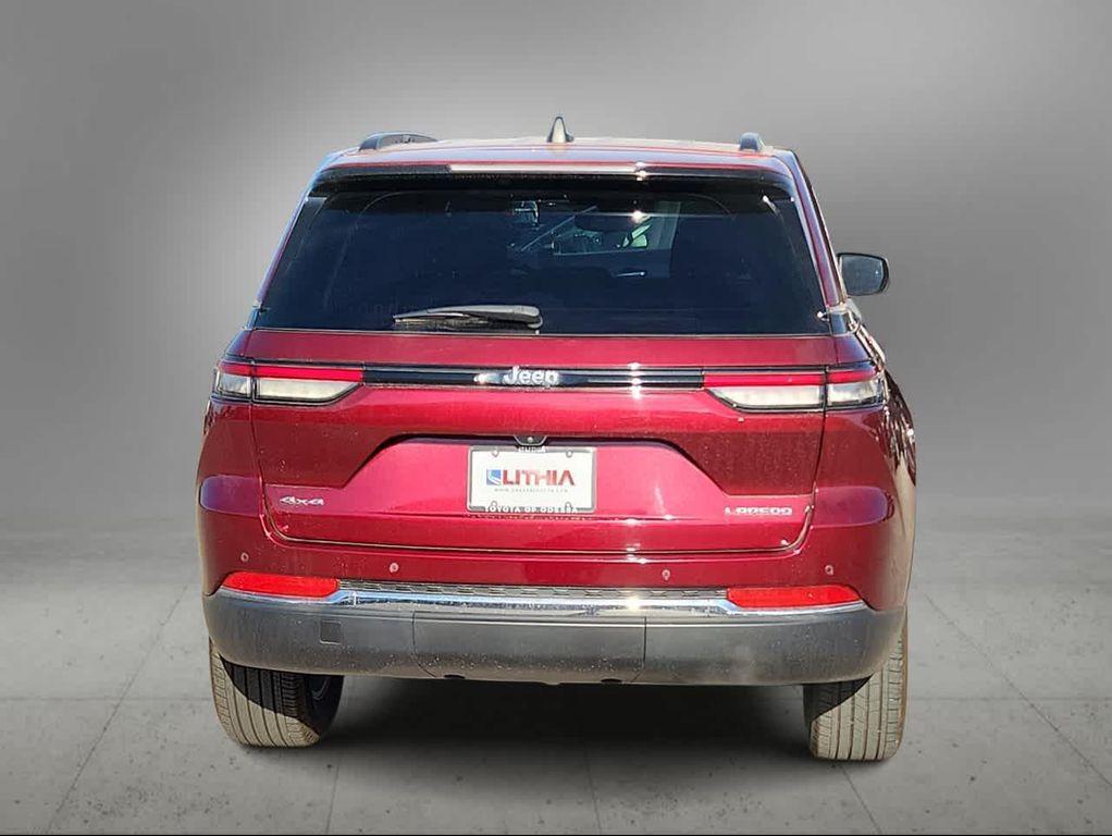 used 2024 Jeep Grand Cherokee car, priced at $27,986