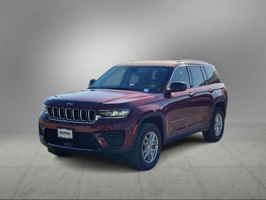 used 2024 Jeep Grand Cherokee car, priced at $29,986
