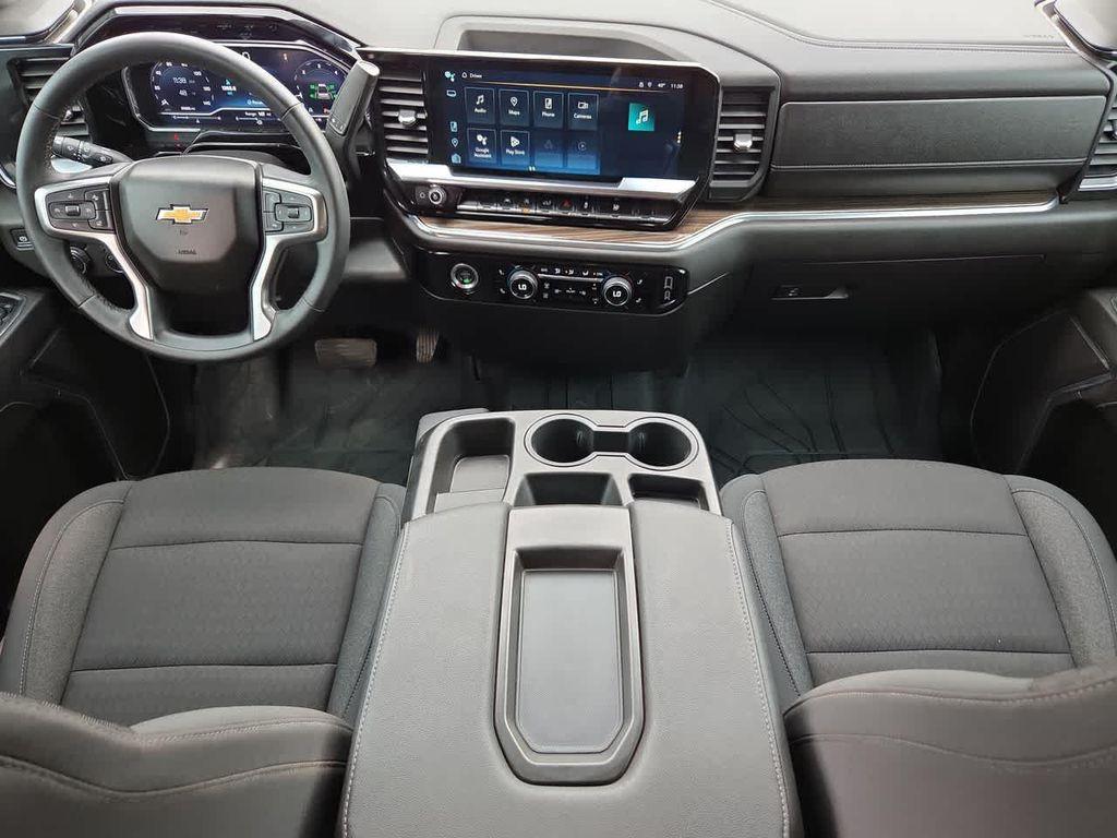 used 2024 Chevrolet Silverado 1500 car, priced at $37,986