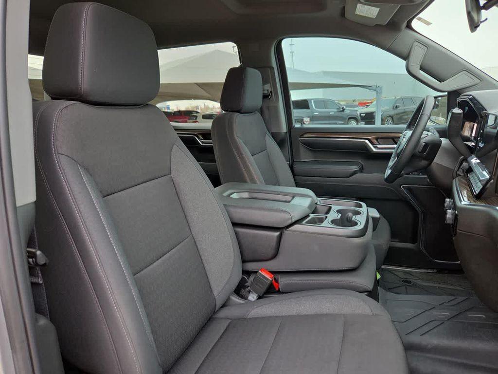 used 2024 Chevrolet Silverado 1500 car, priced at $37,986