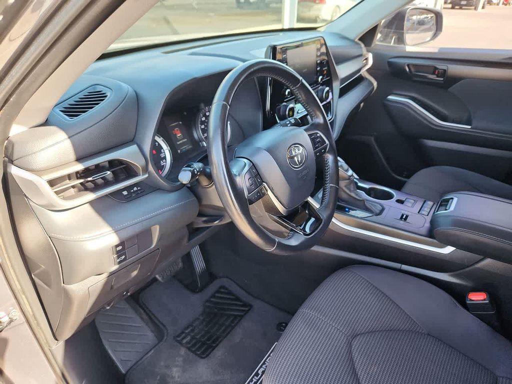 used 2020 Toyota Highlander car, priced at $23,986