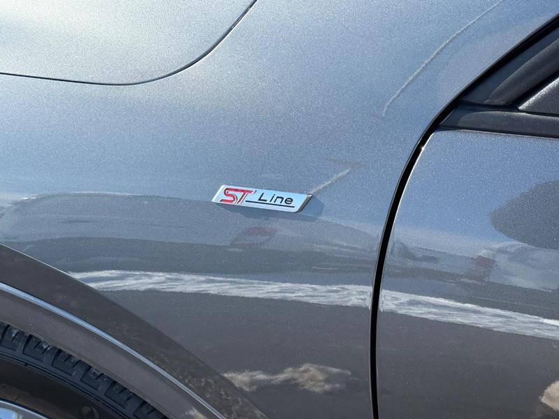 used 2023 Ford Escape car, priced at $24,995