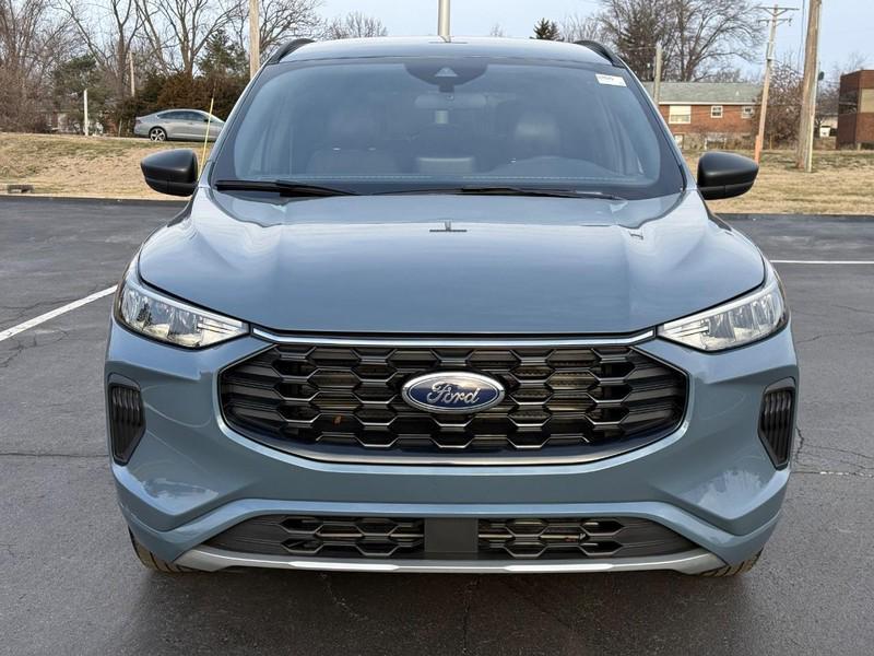 used 2023 Ford Escape car, priced at $24,995
